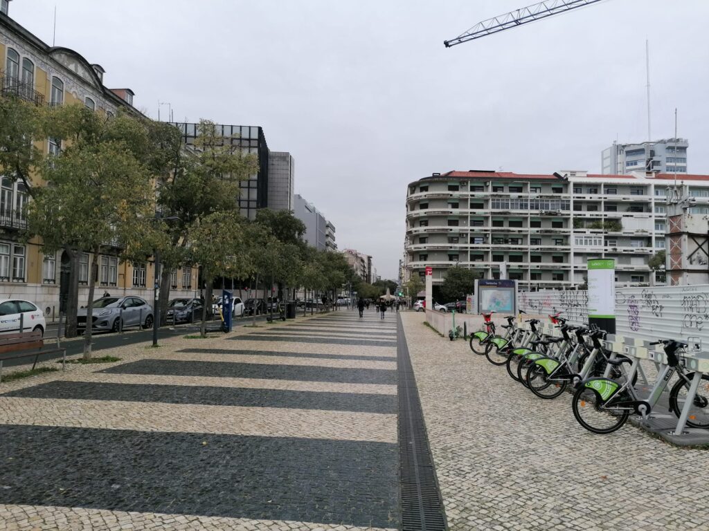 Before - Lisbon, Portugal (Daily Changes)
